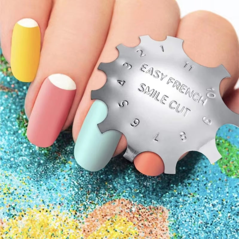 1Pcs Easy French Cut V-Shape Tips Manicure Edge Trimmer C-Curve/Oval Shape Trimmer Steel Line Tools Nail Art Acrylic Cutter AM01